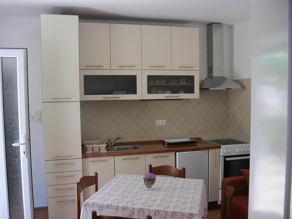 Apartments Miana Tivat Habitación foto