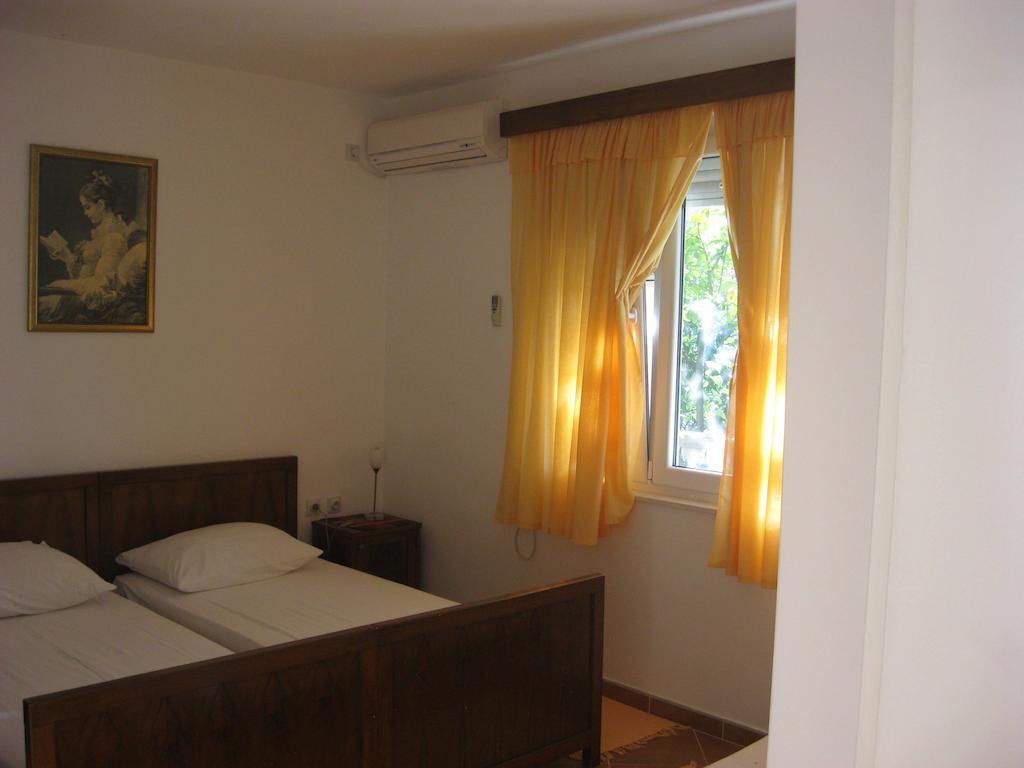 Apartments Miana Tivat Habitación foto